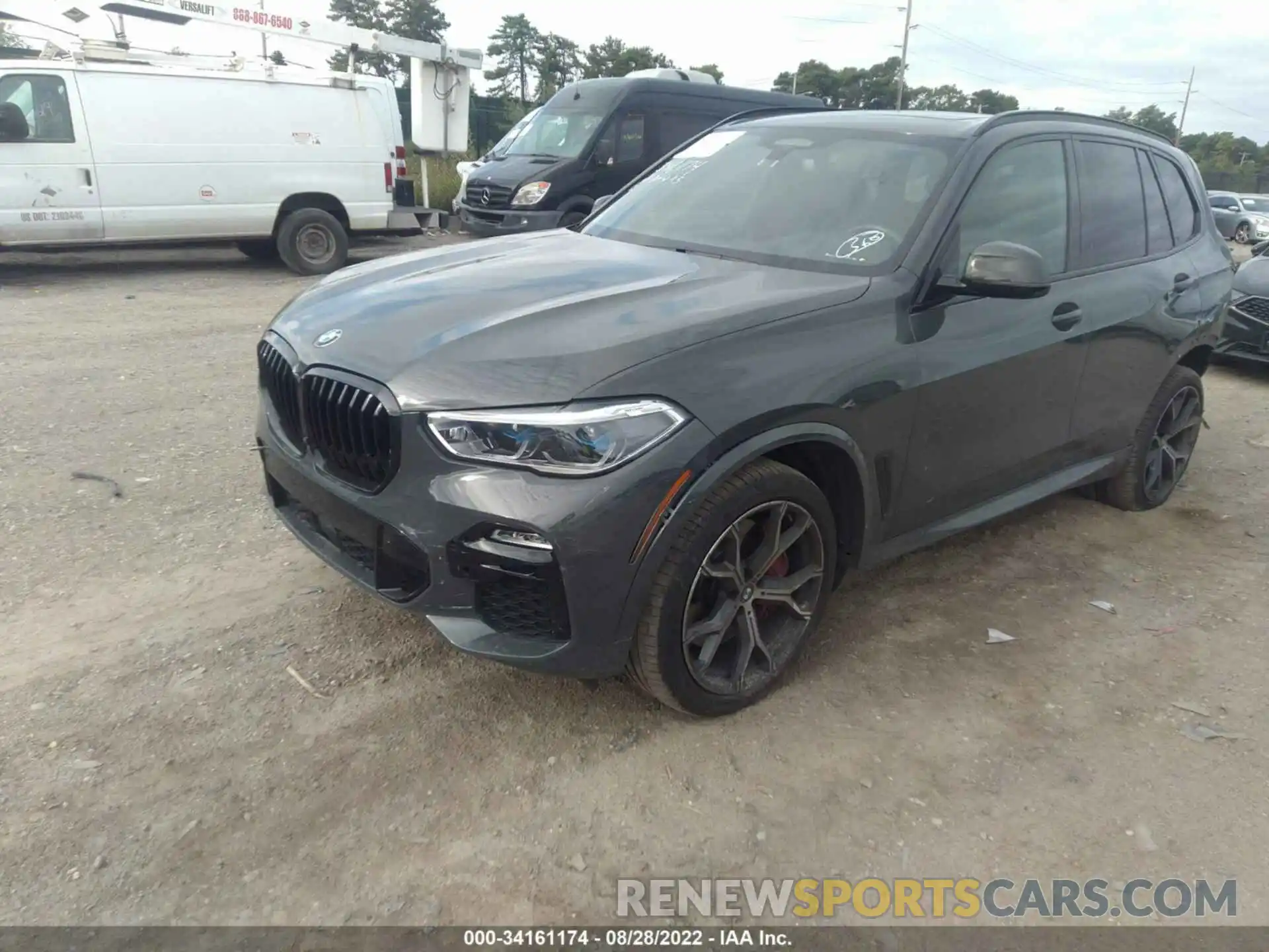 2 Фотография поврежденного автомобиля 5UXJU4C08M9H67240 BMW X5 2021