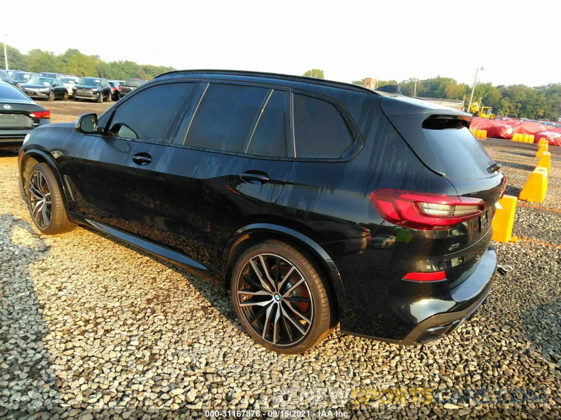 3 Photograph of a damaged car 5UXJU4C09M9D89297 BMW X5 2021