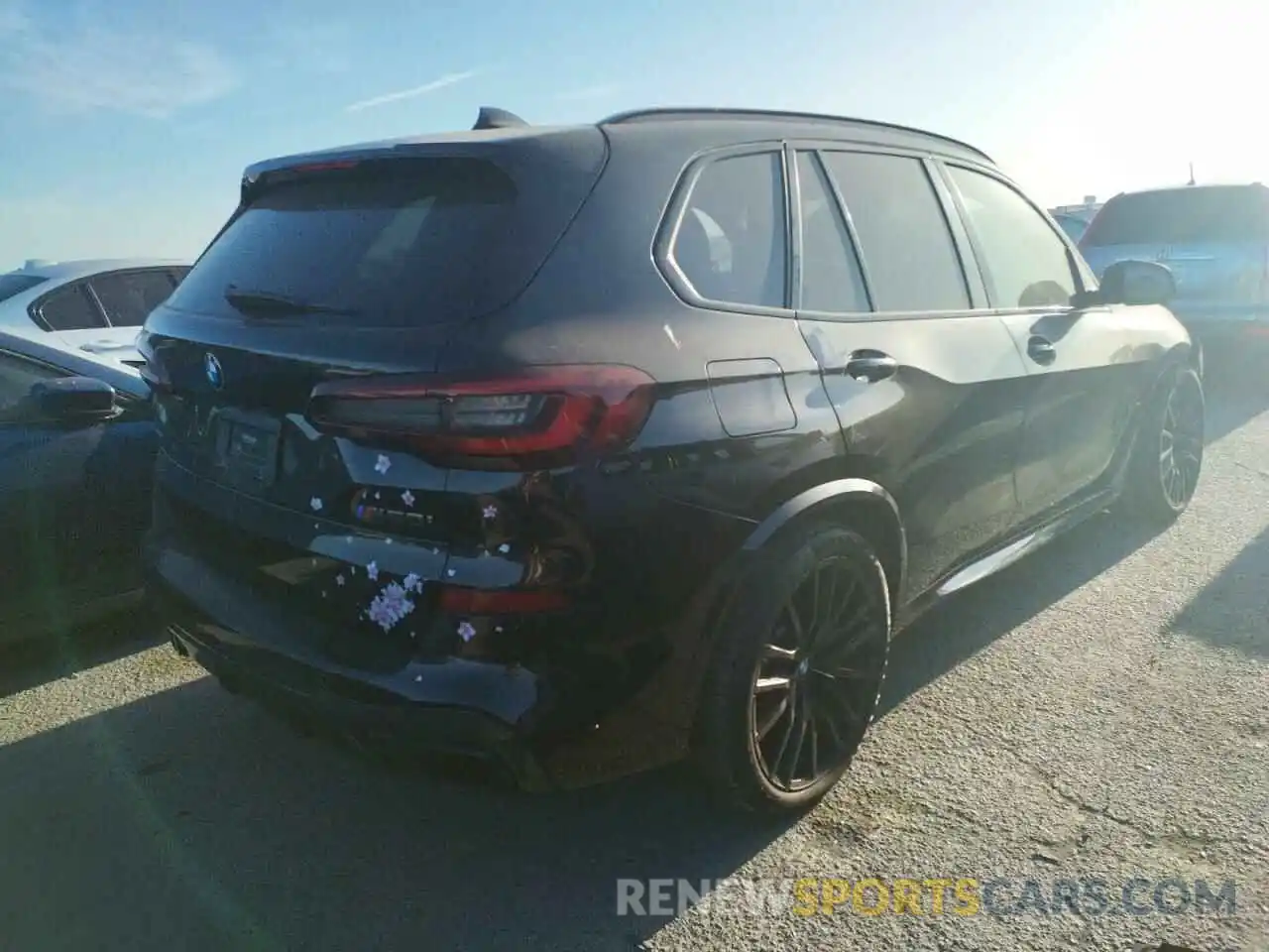 4 Фотография поврежденного автомобиля 5UXJU4C09M9E55380 BMW X5 2021