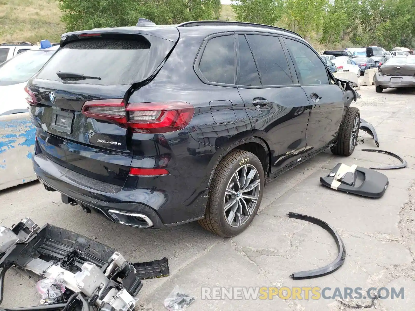 4 Фотография поврежденного автомобиля 5UXTA6C00M9E36875 BMW X5 2021