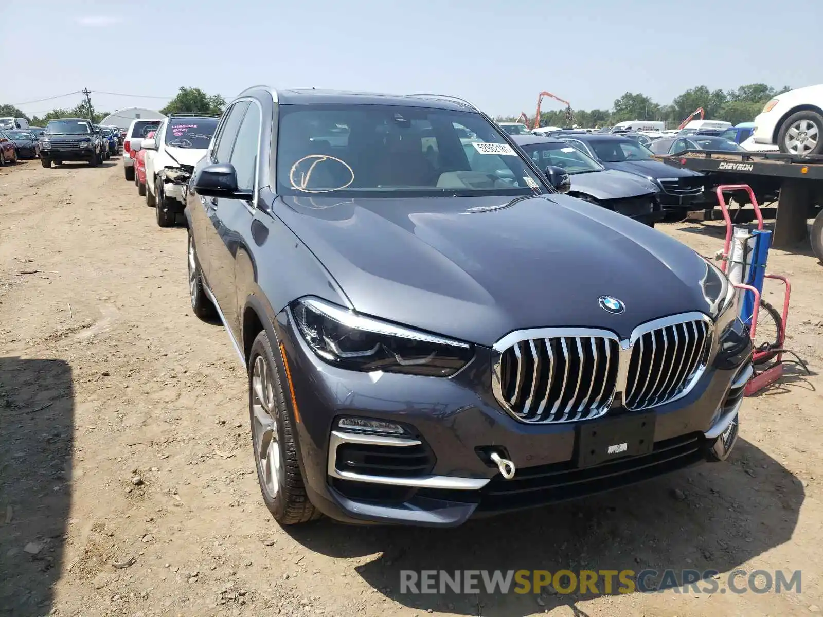 1 Photograph of a damaged car 5UXTA6C00M9H60313 BMW X5 2021