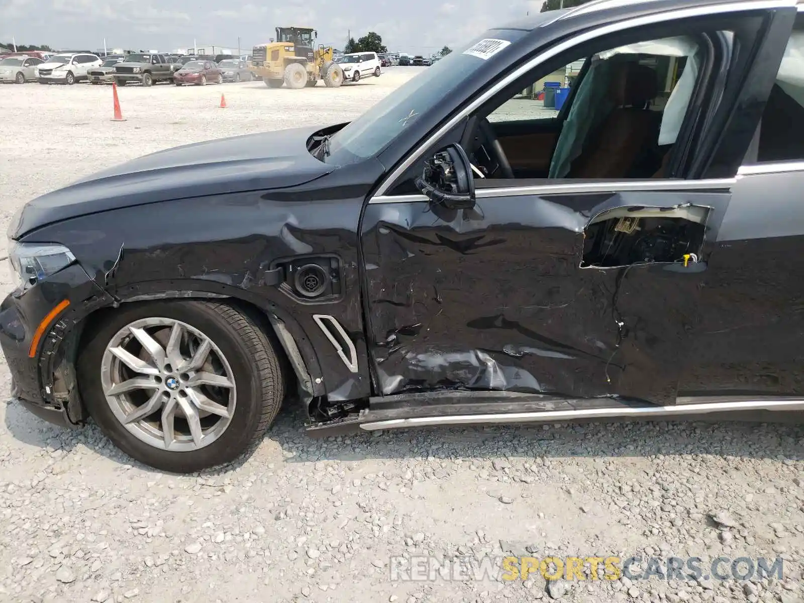 9 Photograph of a damaged car 5UXTA6C01M9E62370 BMW X5 2021