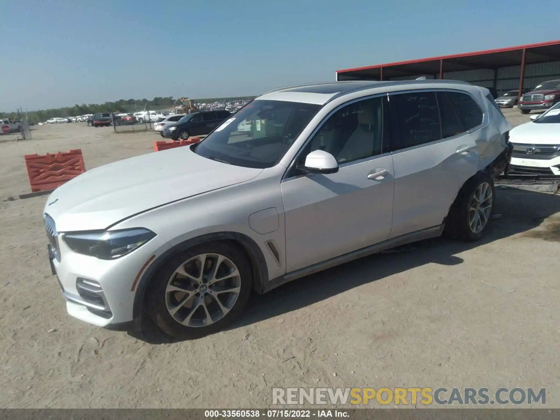 2 Photograph of a damaged car 5UXTA6C03M9H48463 BMW X5 2021