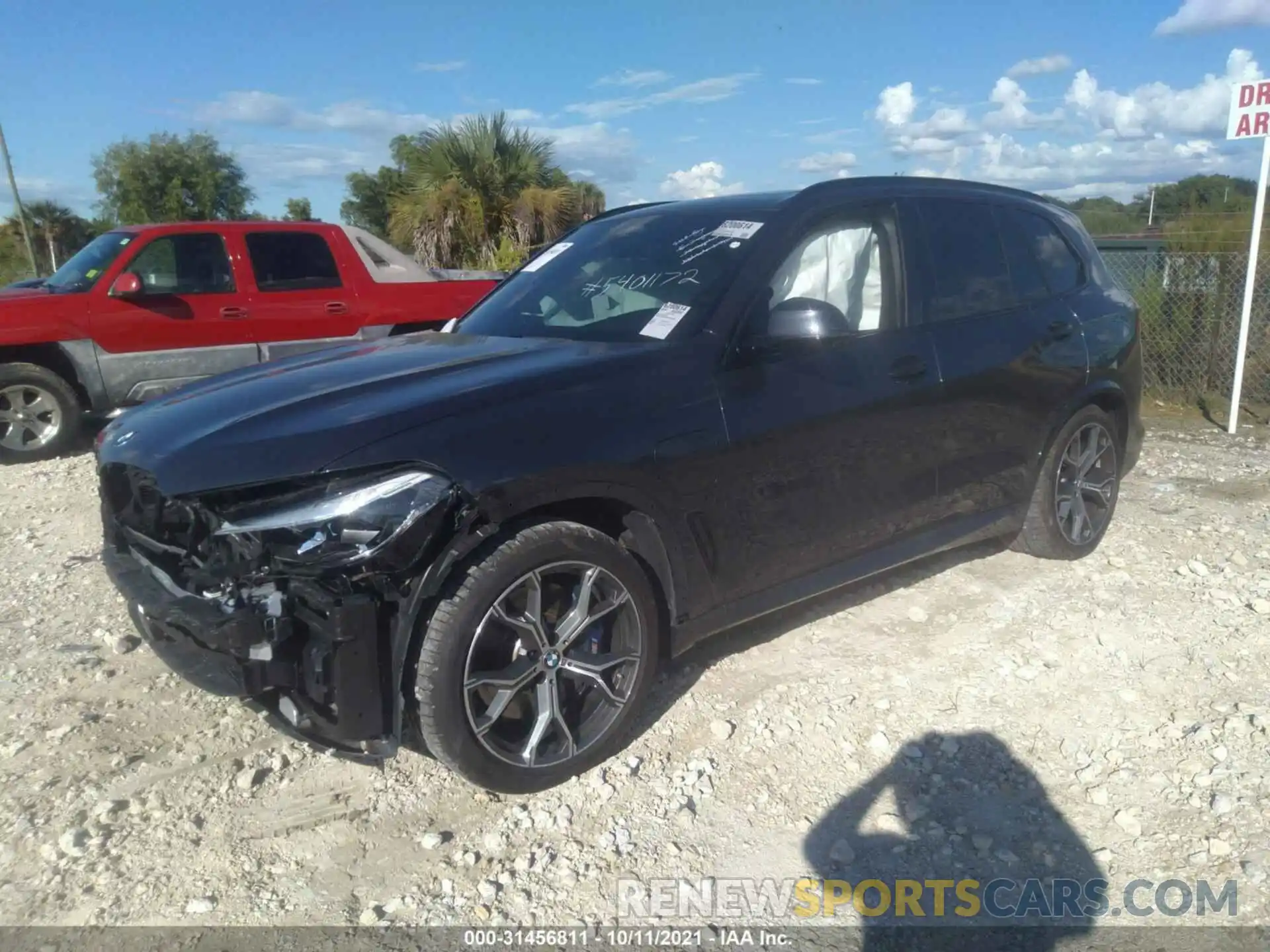 2 Фотография поврежденного автомобиля 5UXTA6C06M9F25656 BMW X5 2021