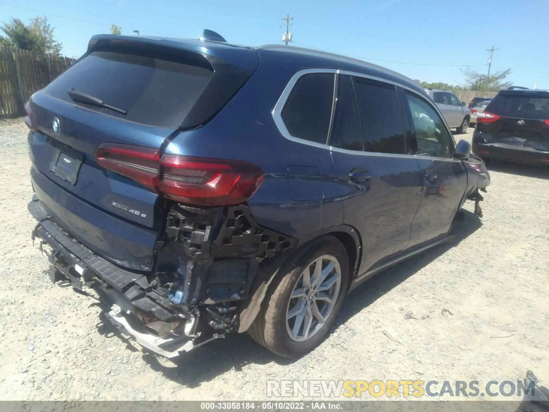 4 Photograph of a damaged car 5UXTA6C07M9F06842 BMW X5 2021