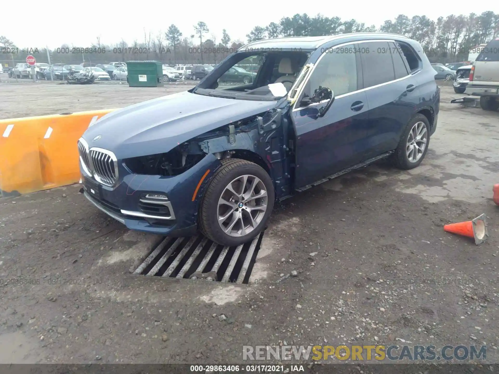 2 Фотография поврежденного автомобиля 5UXTA6C09M9E99117 BMW X5 2021