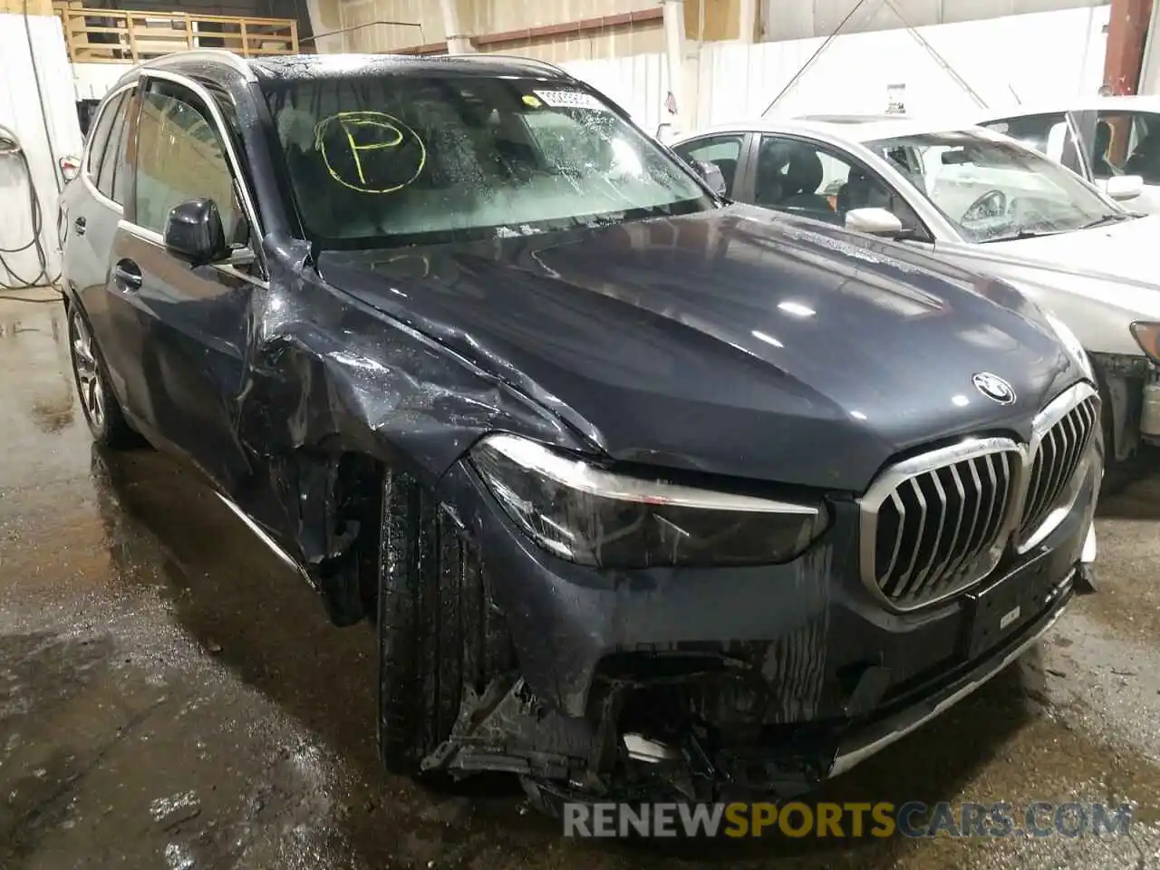 1 Photograph of a damaged car 5UXTA6C0XM9D32684 BMW X5 2021