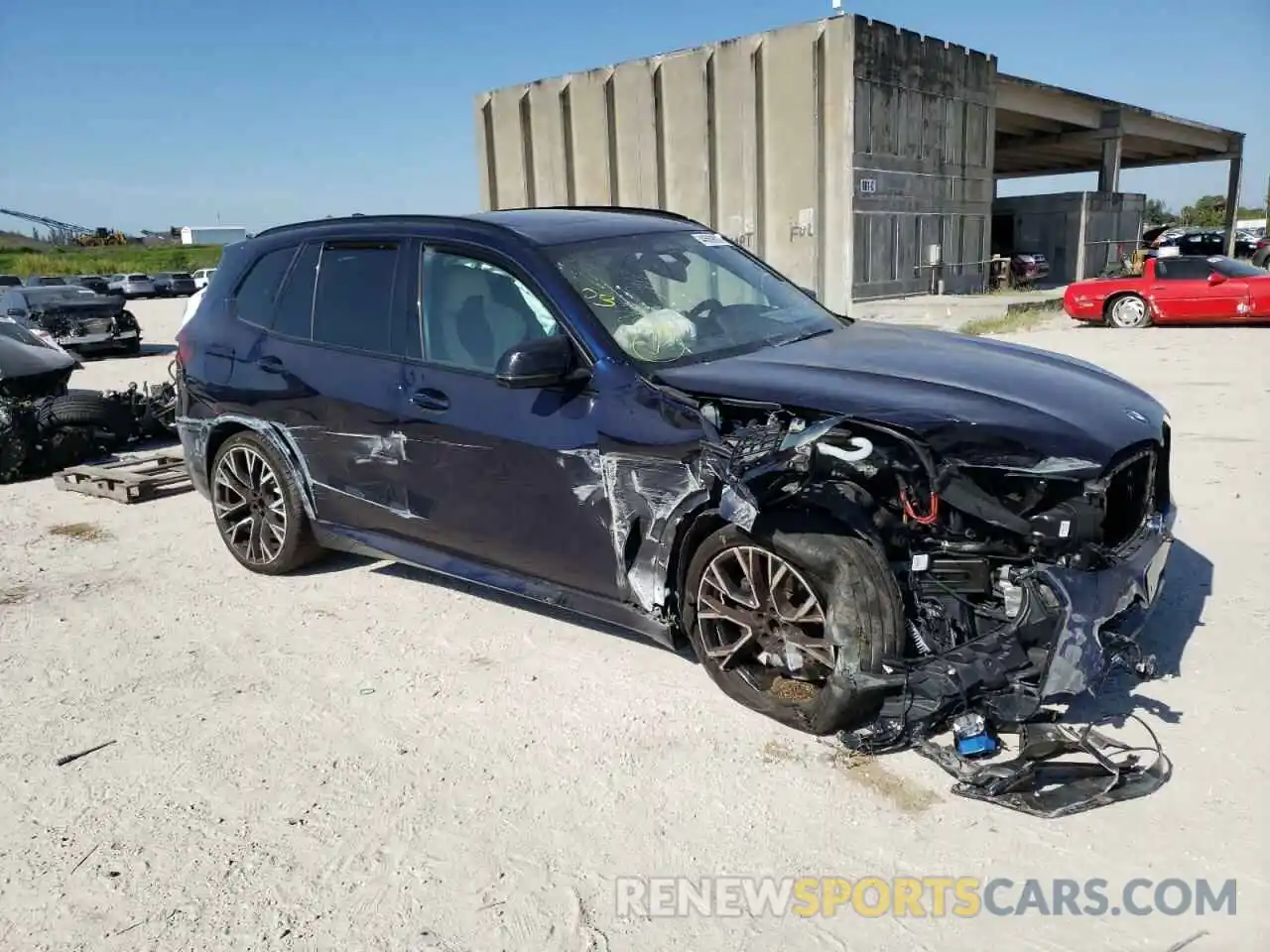 9 Photograph of a damaged car 5YMJU0C02M9F09071 BMW X5 2021