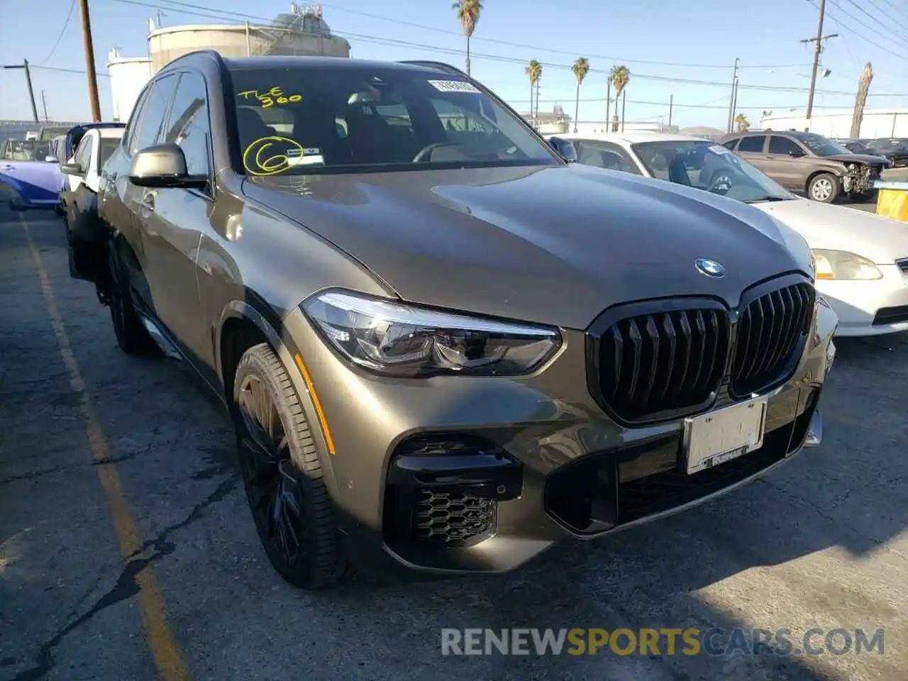 1 Photograph of a damaged car 5UXCR4C01N9K05057 BMW X5 2022