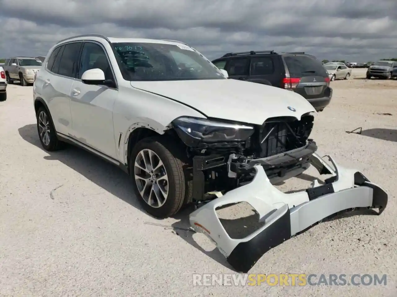 1 Photograph of a damaged car 5UXCR4C01N9K87310 BMW X5 2022