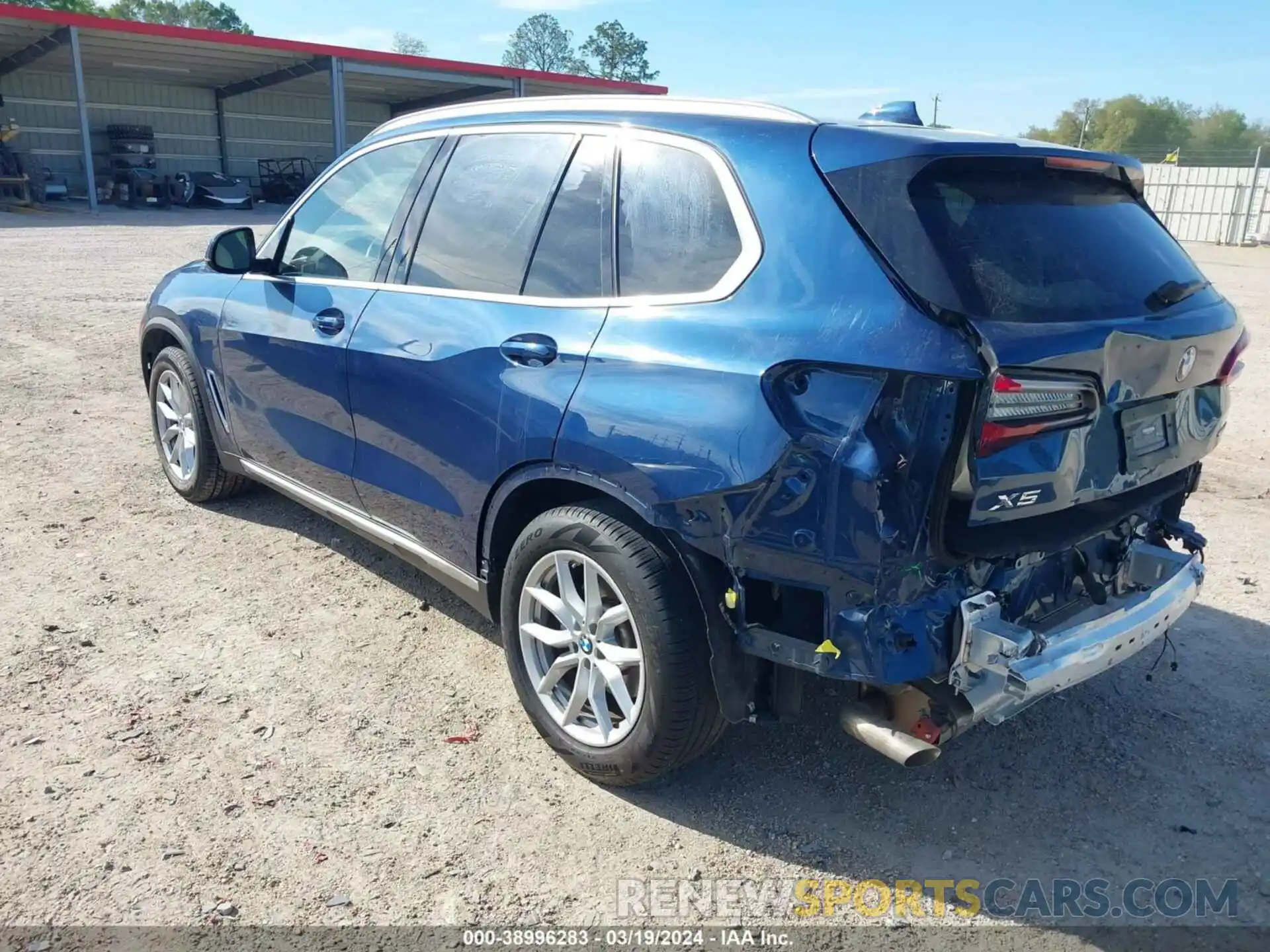 3 Photograph of a damaged car 5UXCR4C02N9L07242 BMW X5 2022