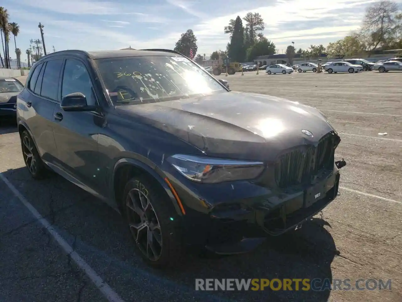 1 Photograph of a damaged car 5UXCR4C03N9J17109 BMW X5 2022