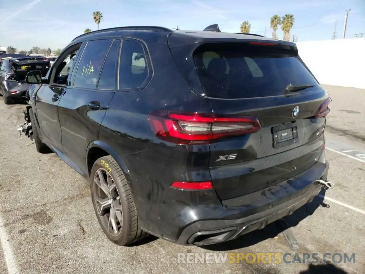 3 Photograph of a damaged car 5UXCR4C03N9J17109 BMW X5 2022