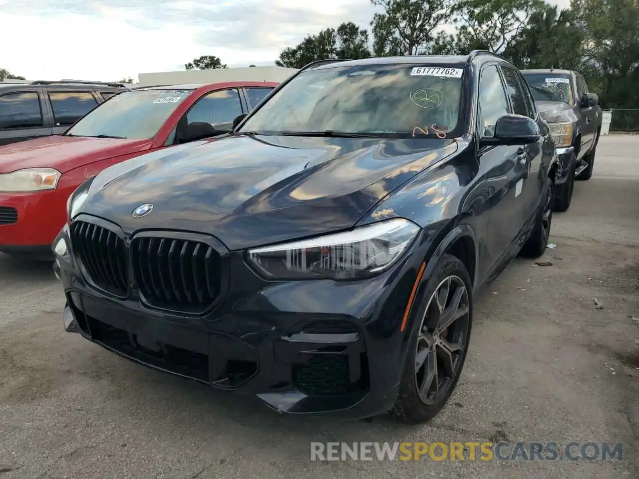 2 Photograph of a damaged car 5UXCR4C03N9K43132 BMW X5 2022