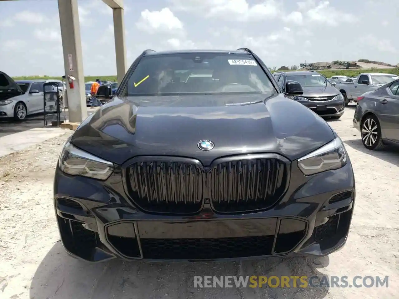 9 Photograph of a damaged car 5UXCR4C05N9J40035 BMW X5 2022