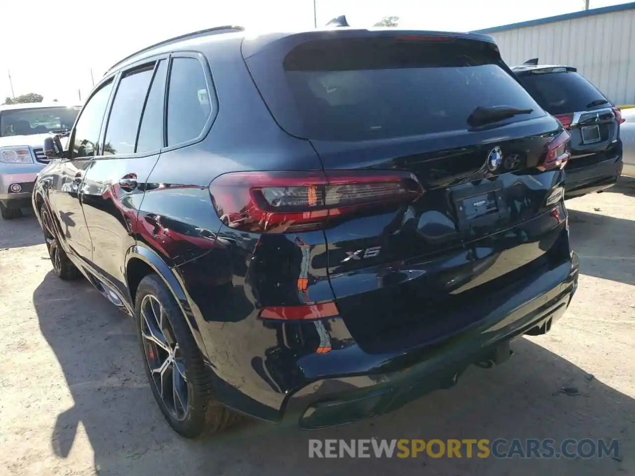 3 Фотография поврежденного автомобиля 5UXCR4C05N9J63671 BMW X5 2022