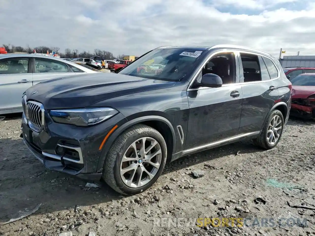 1 Photograph of a damaged car 5UXCR6C00N9K11055 BMW X5 2022