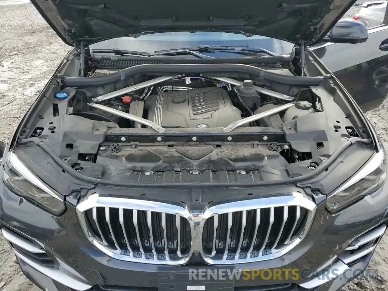 11 Фотография поврежденного автомобиля 5UXCR6C00N9K11055 BMW X5 2022