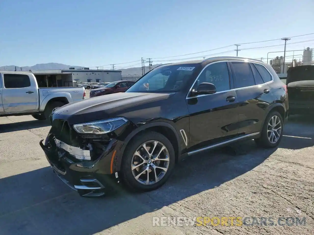 1 Photograph of a damaged car 5UXCR6C01N9L00780 BMW X5 2022