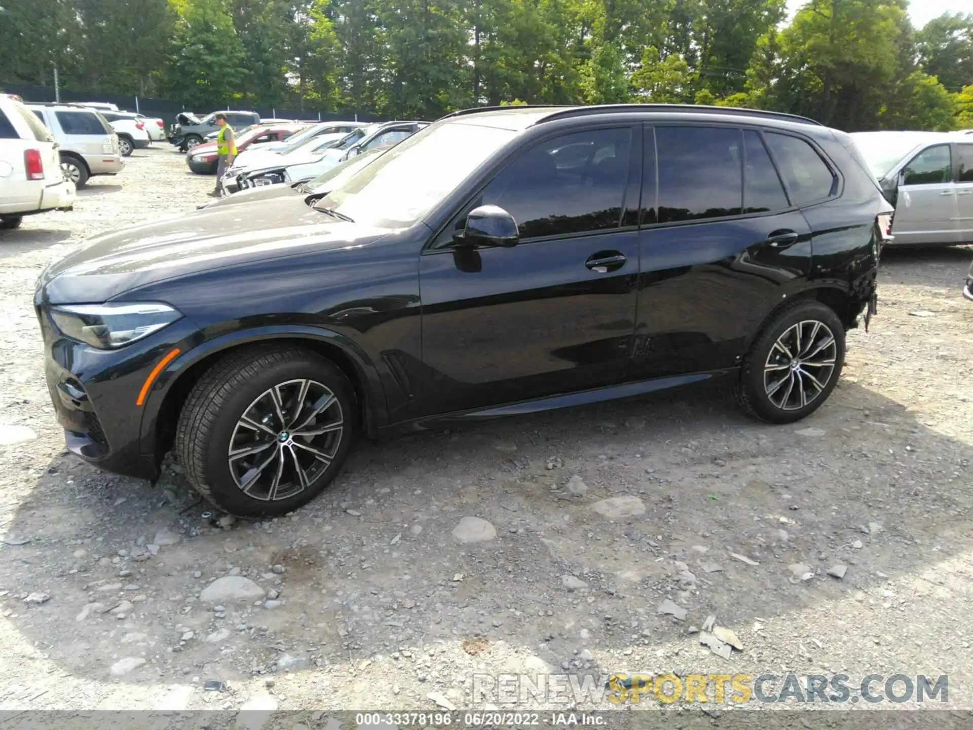 2 Фотография поврежденного автомобиля 5UXCR6C01N9L74734 BMW X5 2022