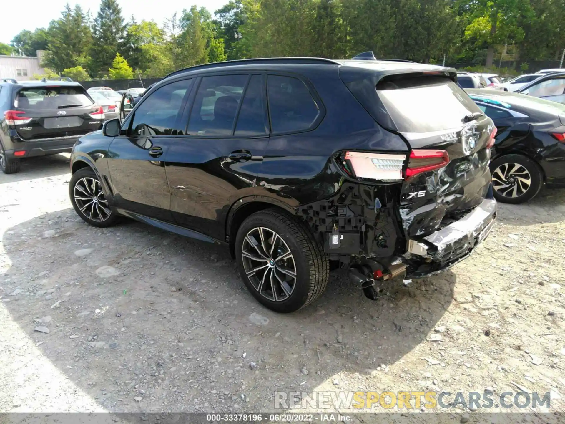 3 Photograph of a damaged car 5UXCR6C01N9L74734 BMW X5 2022