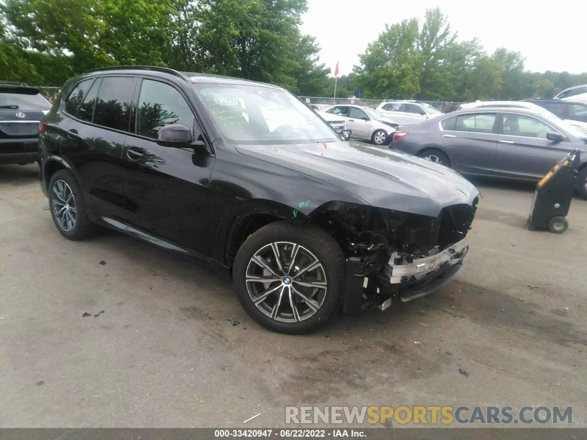 1 Photograph of a damaged car 5UXCR6C02N9M22418 BMW X5 2022