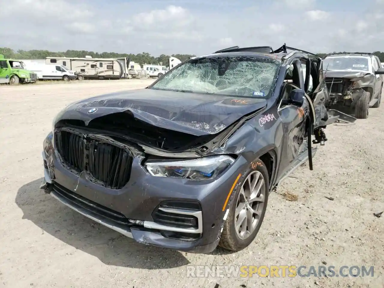 2 Photograph of a damaged car 5UXCR6C03N9K05038 BMW X5 2022