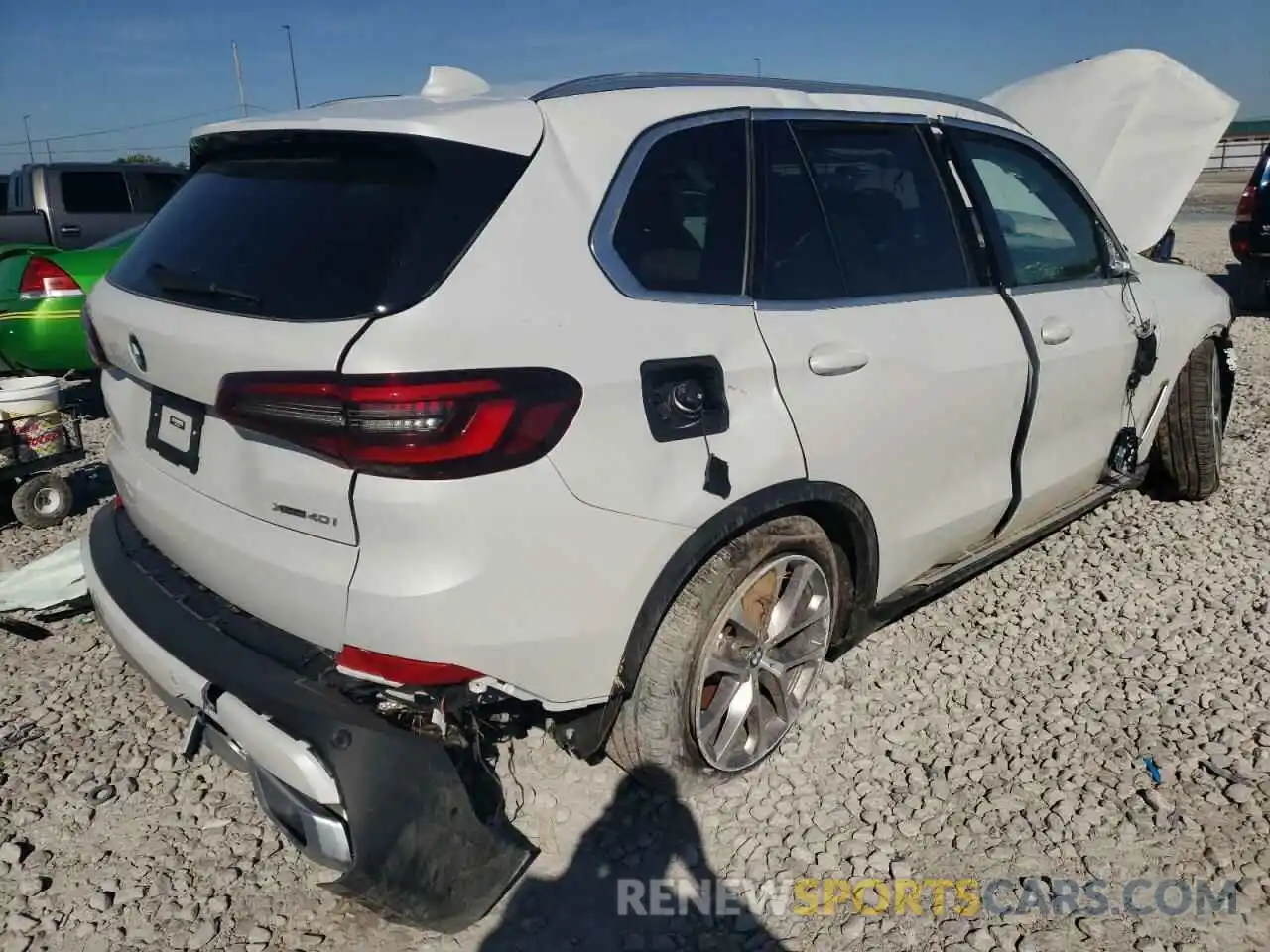 4 Photograph of a damaged car 5UXCR6C03N9L67896 BMW X5 2022