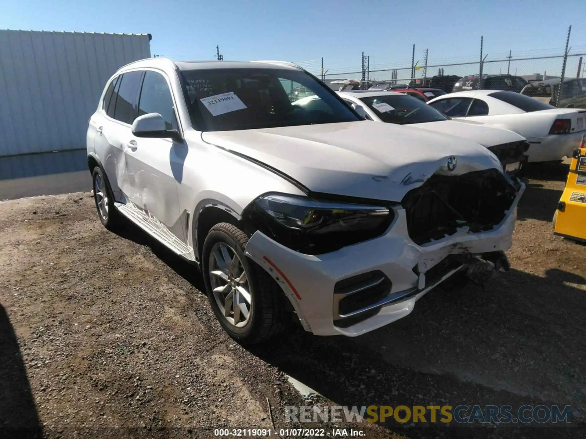 1 Photograph of a damaged car 5UXCR6C07N9J83142 BMW X5 2022