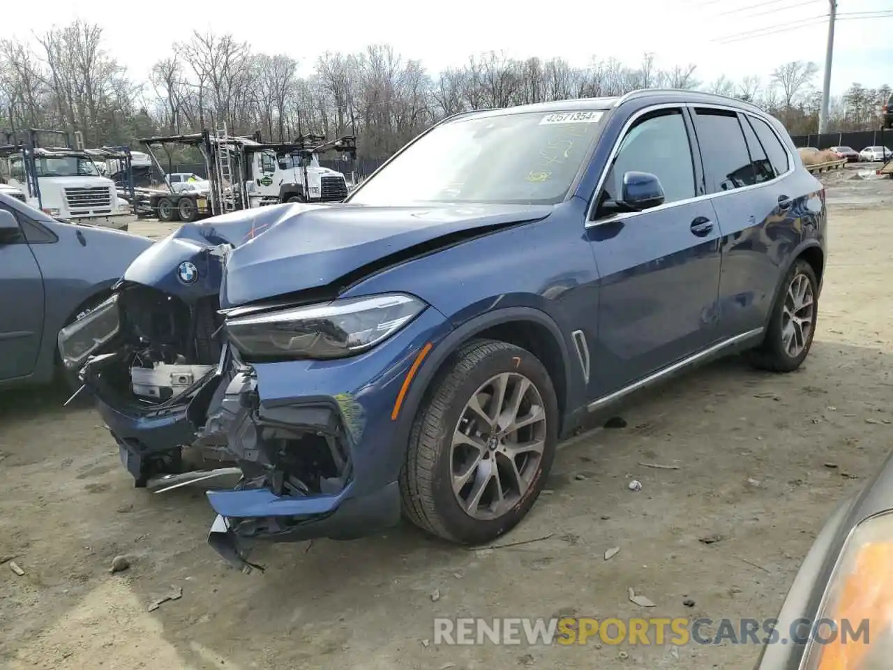 1 Photograph of a damaged car 5UXCR6C07N9K78882 BMW X5 2022