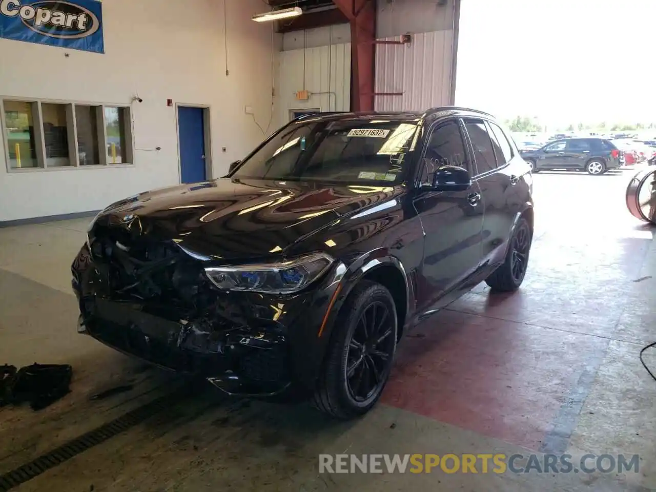 2 Photograph of a damaged car 5UXCR6C09N9L11381 BMW X5 2022