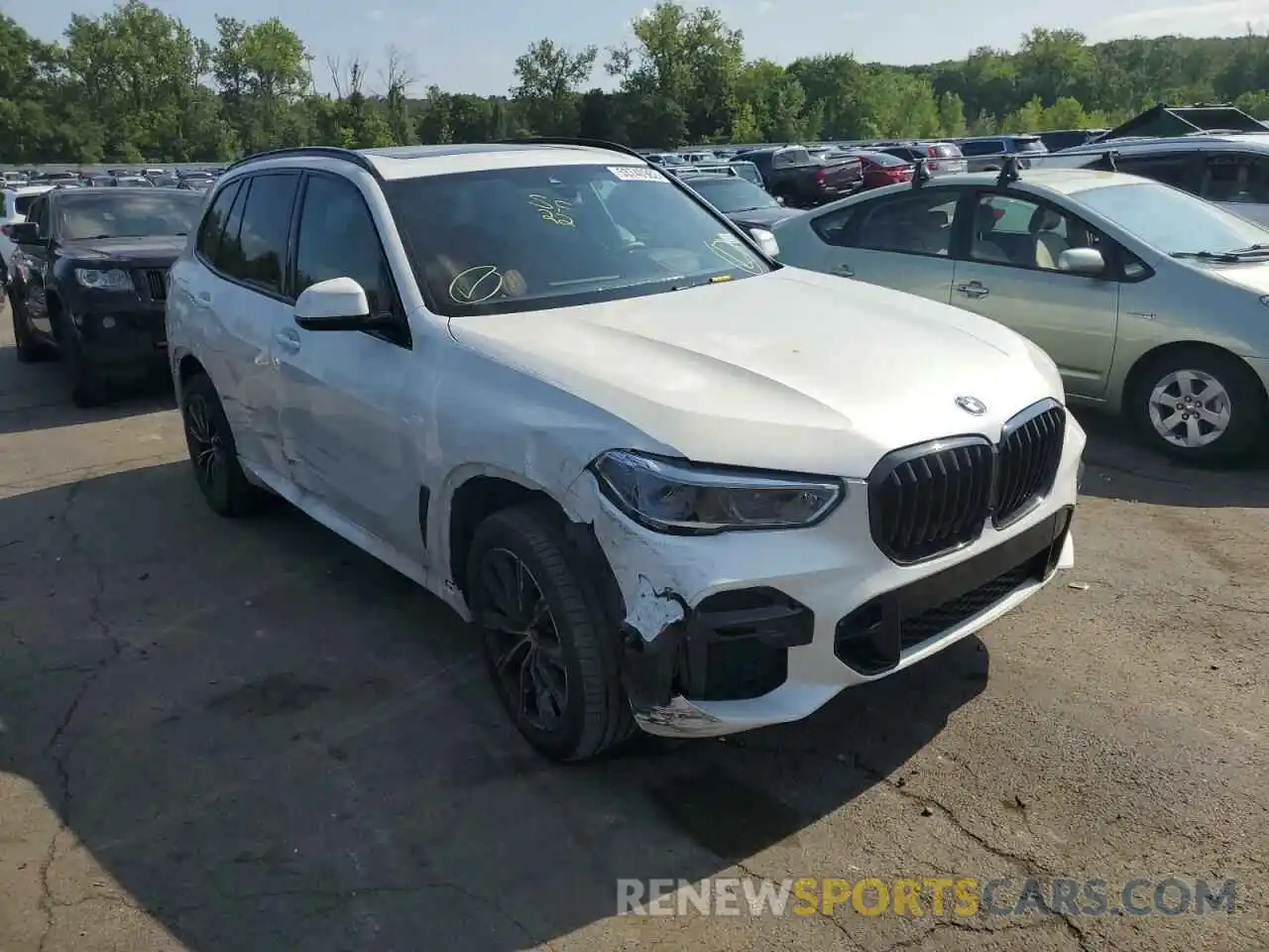 1 Photograph of a damaged car 5UXJU4C01N9K57519 BMW X5 2022