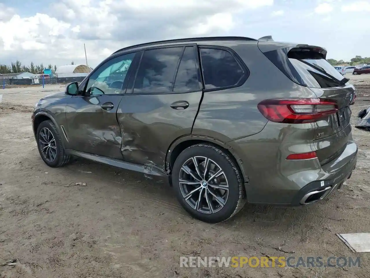 2 Фотография поврежденного автомобиля 5UXJU4C06N9L52447 BMW X5 2022