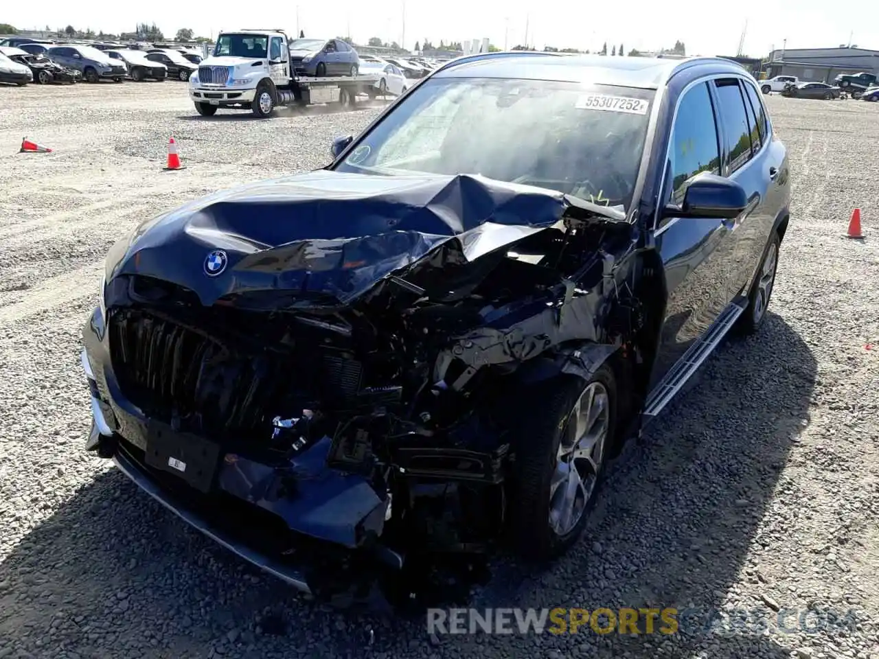 2 Photograph of a damaged car 5UXTA6C00N9J37899 BMW X5 2022