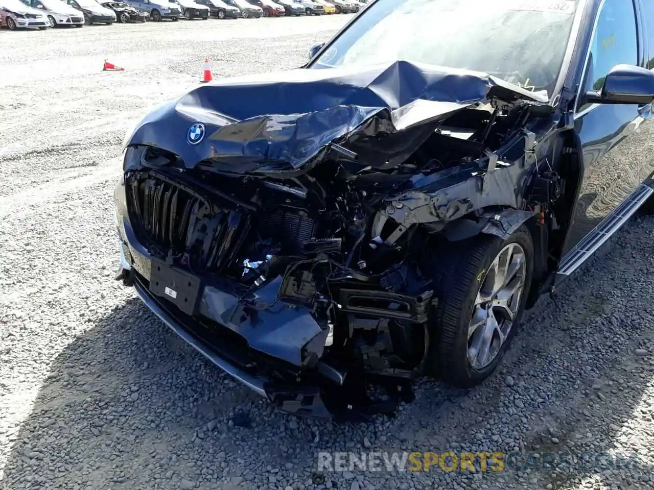 9 Photograph of a damaged car 5UXTA6C00N9J37899 BMW X5 2022