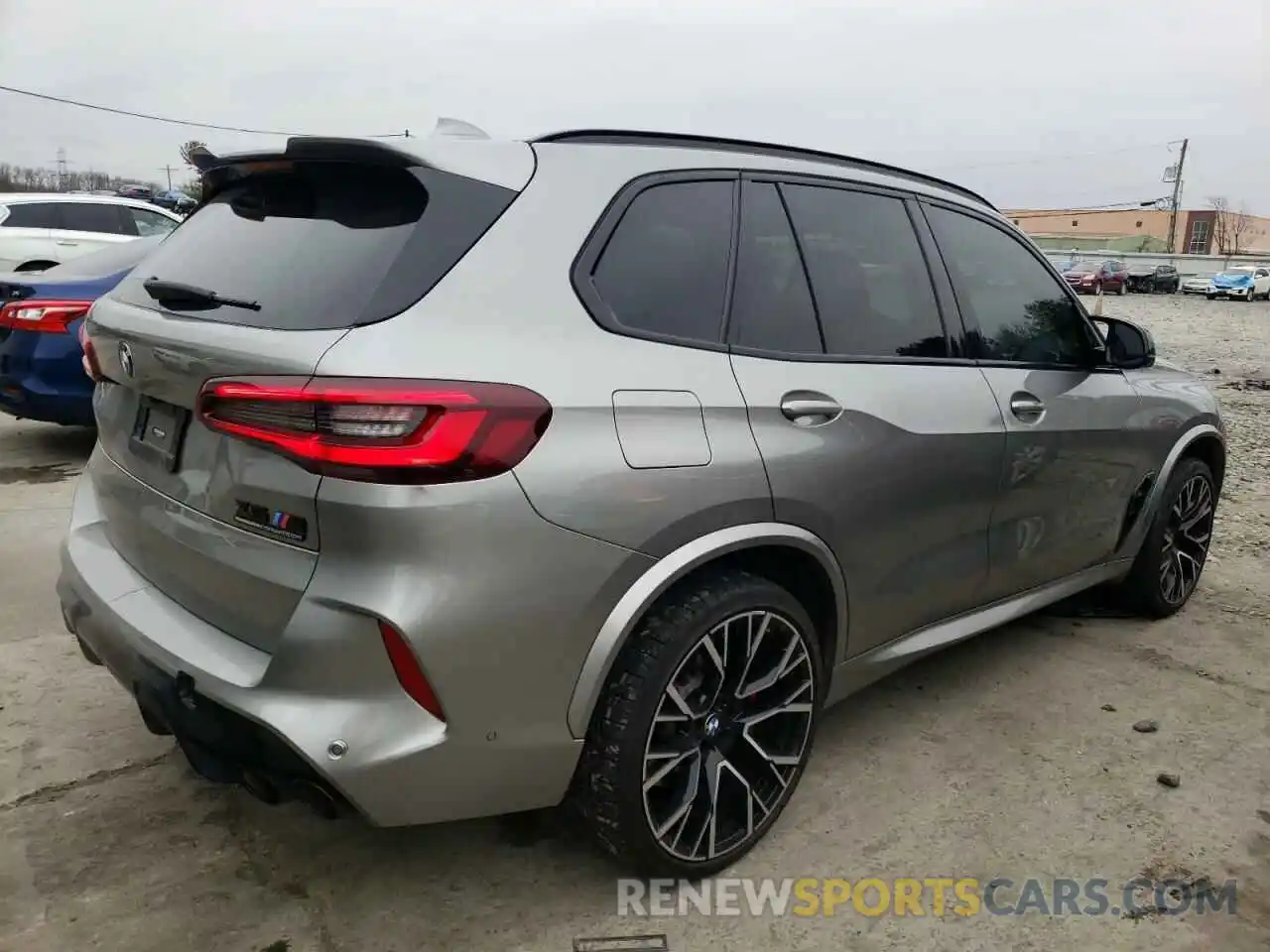 3 Фотография поврежденного автомобиля 5YMJU0C00N9J38278 BMW X5 2022