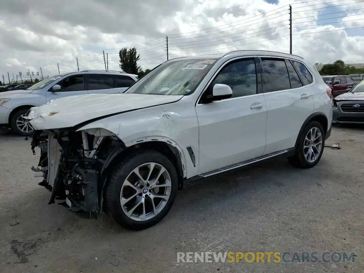 1 Photograph of a damaged car 5UXCR4C04P9P25546 BMW X5 2023