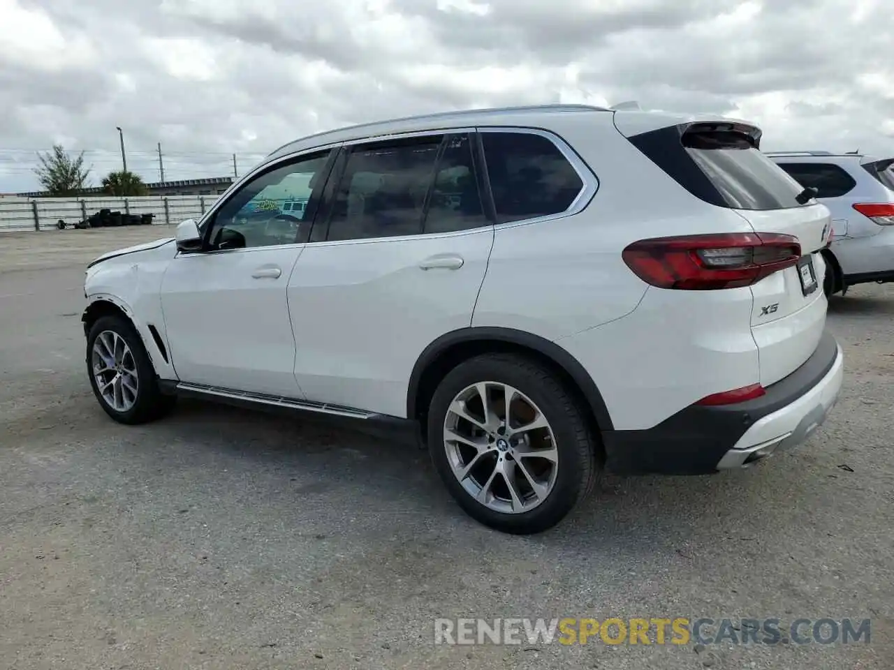 2 Photograph of a damaged car 5UXCR4C04P9P25546 BMW X5 2023