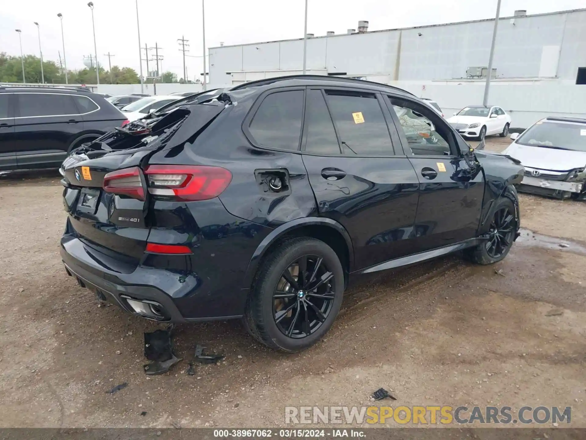 4 Фотография поврежденного автомобиля 5UXCR4C07P9R50236 BMW X5 2023