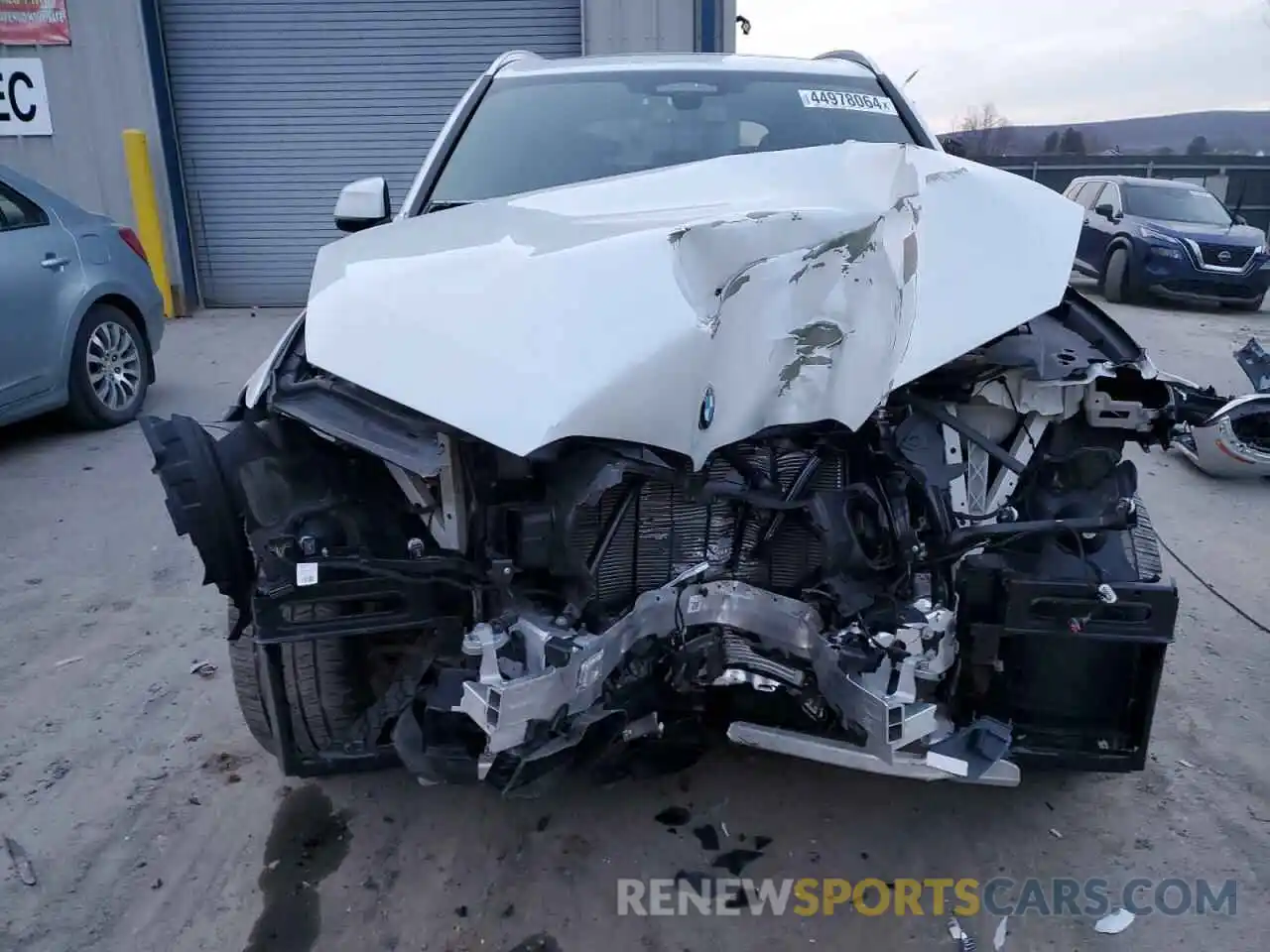 5 Photograph of a damaged car 5UXCR6C01P9N71731 BMW X5 2023