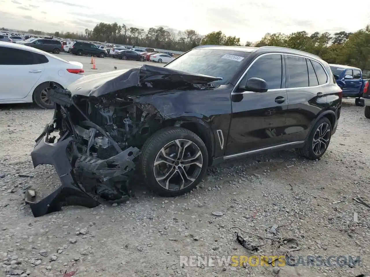 1 Photograph of a damaged car 5UXCR6C03P9R27757 BMW X5 2023