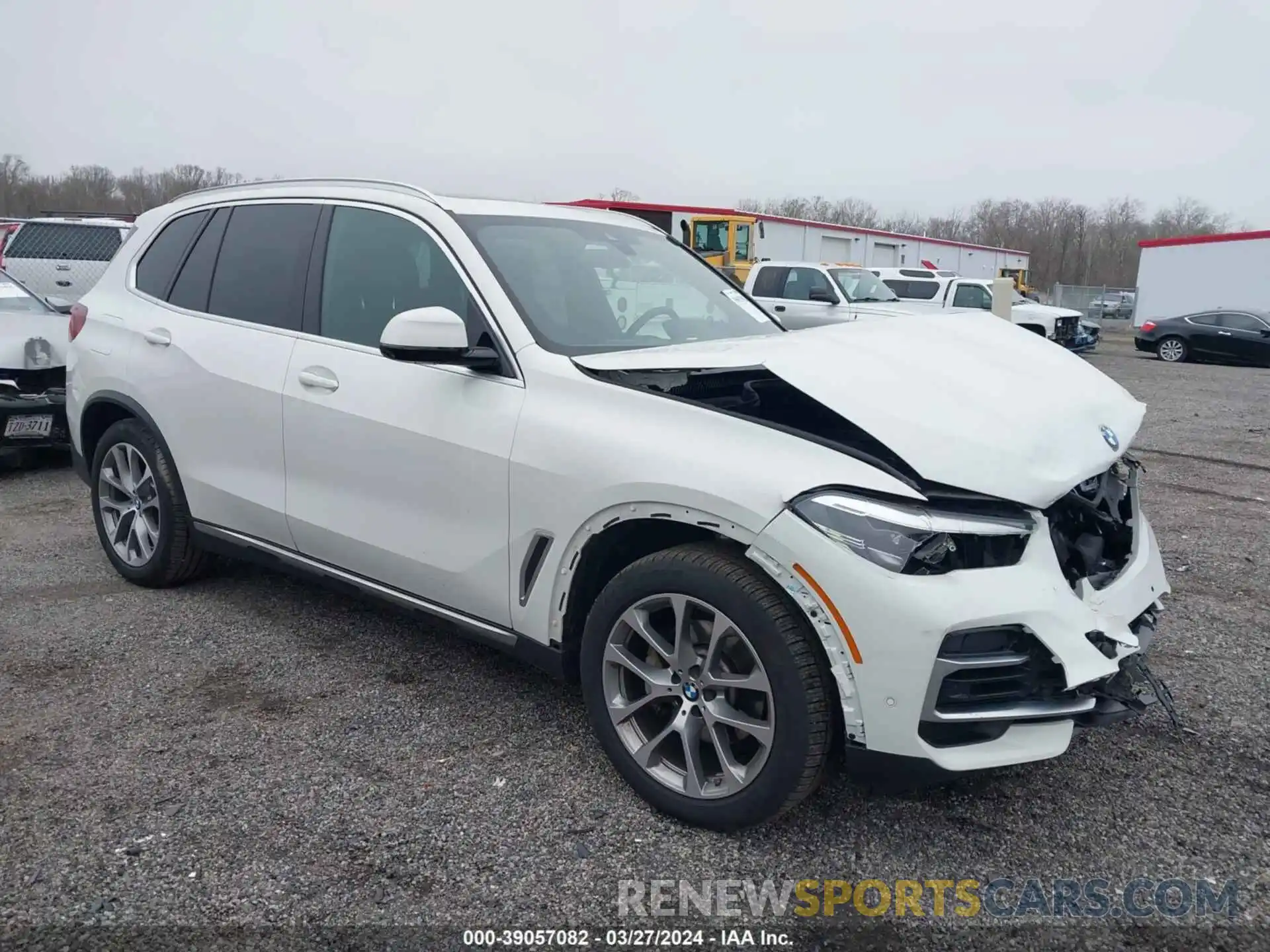 1 Photograph of a damaged car 5UXCR6C07P9P87034 BMW X5 2023