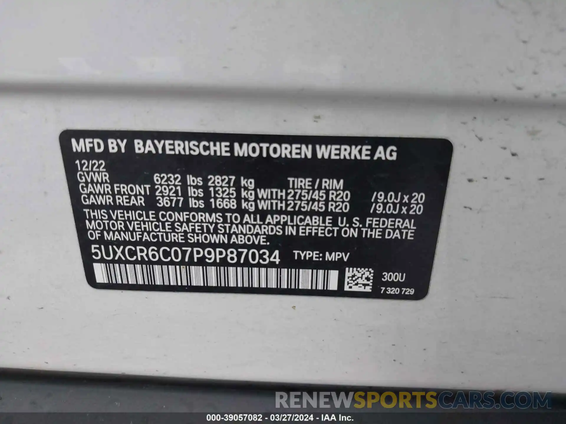 9 Photograph of a damaged car 5UXCR6C07P9P87034 BMW X5 2023