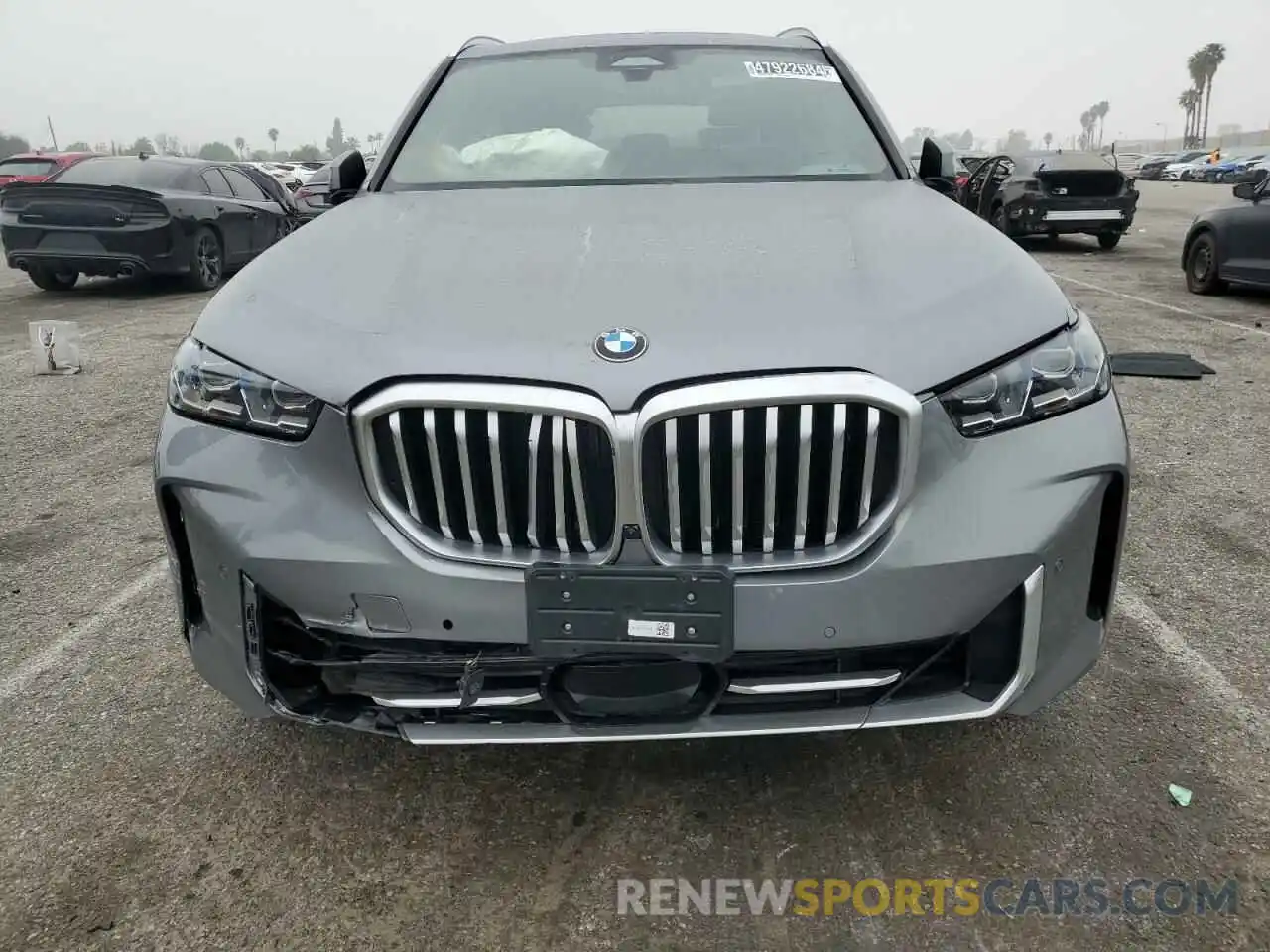 5 Photograph of a damaged car 5UX13EU03R9S83990 BMW X5 2024