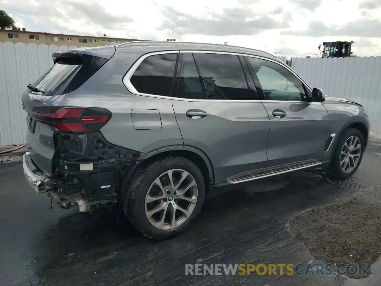 3 Photograph of a damaged car 5UX23EU02R9T34545 BMW X5 2024