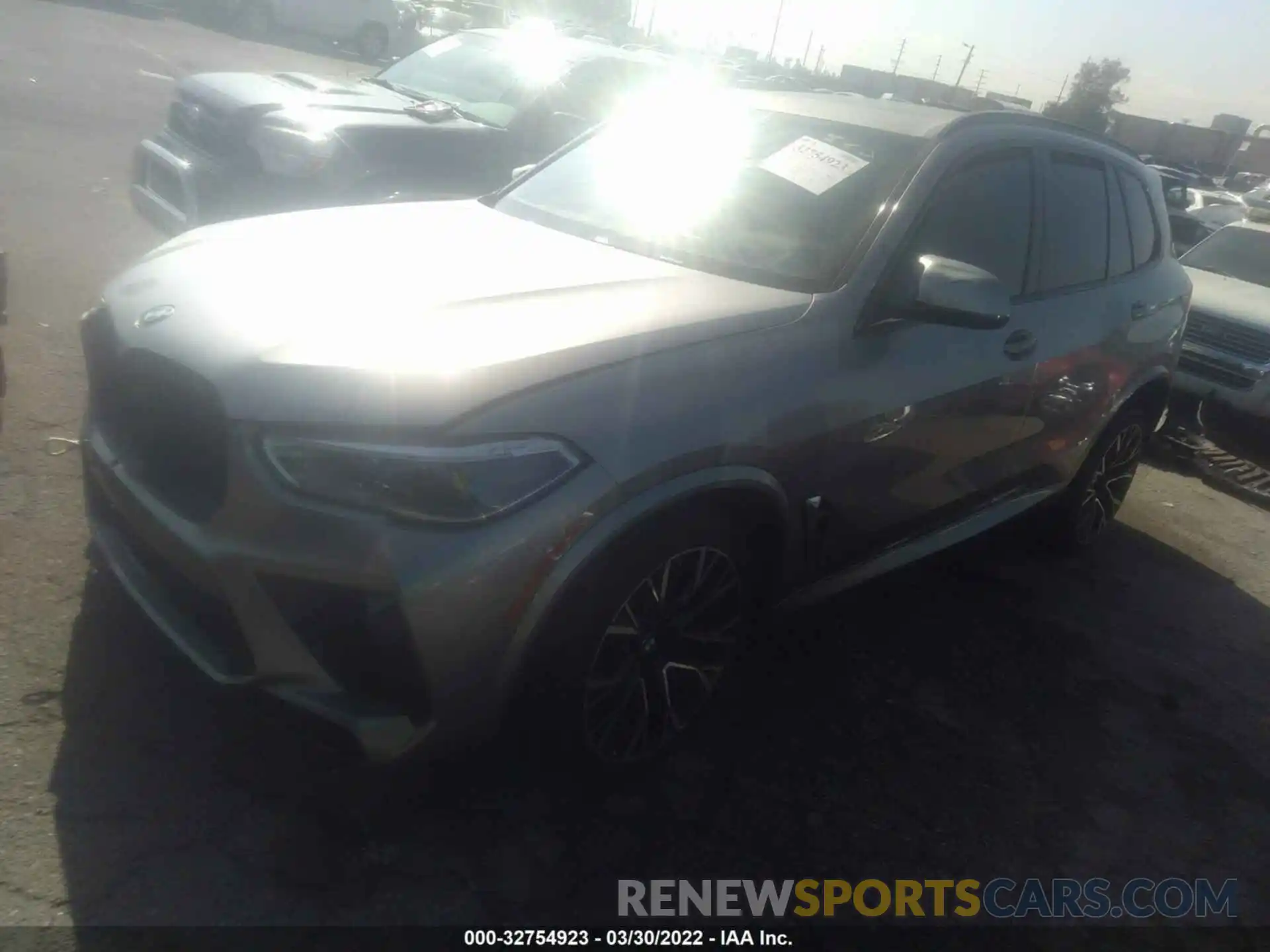 2 Фотография поврежденного автомобиля 5YMJU0C01M9G45515 BMW X5 M 2021