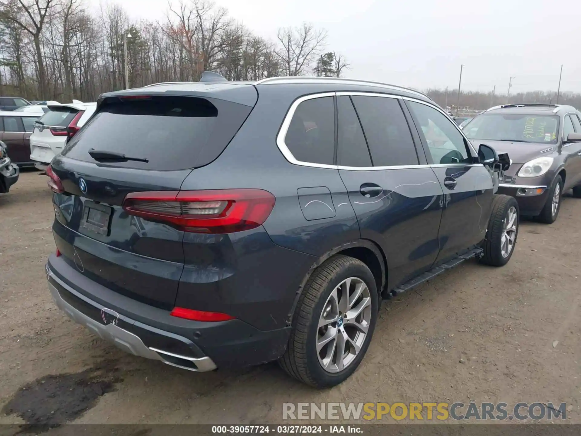 4 Фотография поврежденного автомобиля 5UXTA6C09N9J38453 BMW X5 PHEV 2022