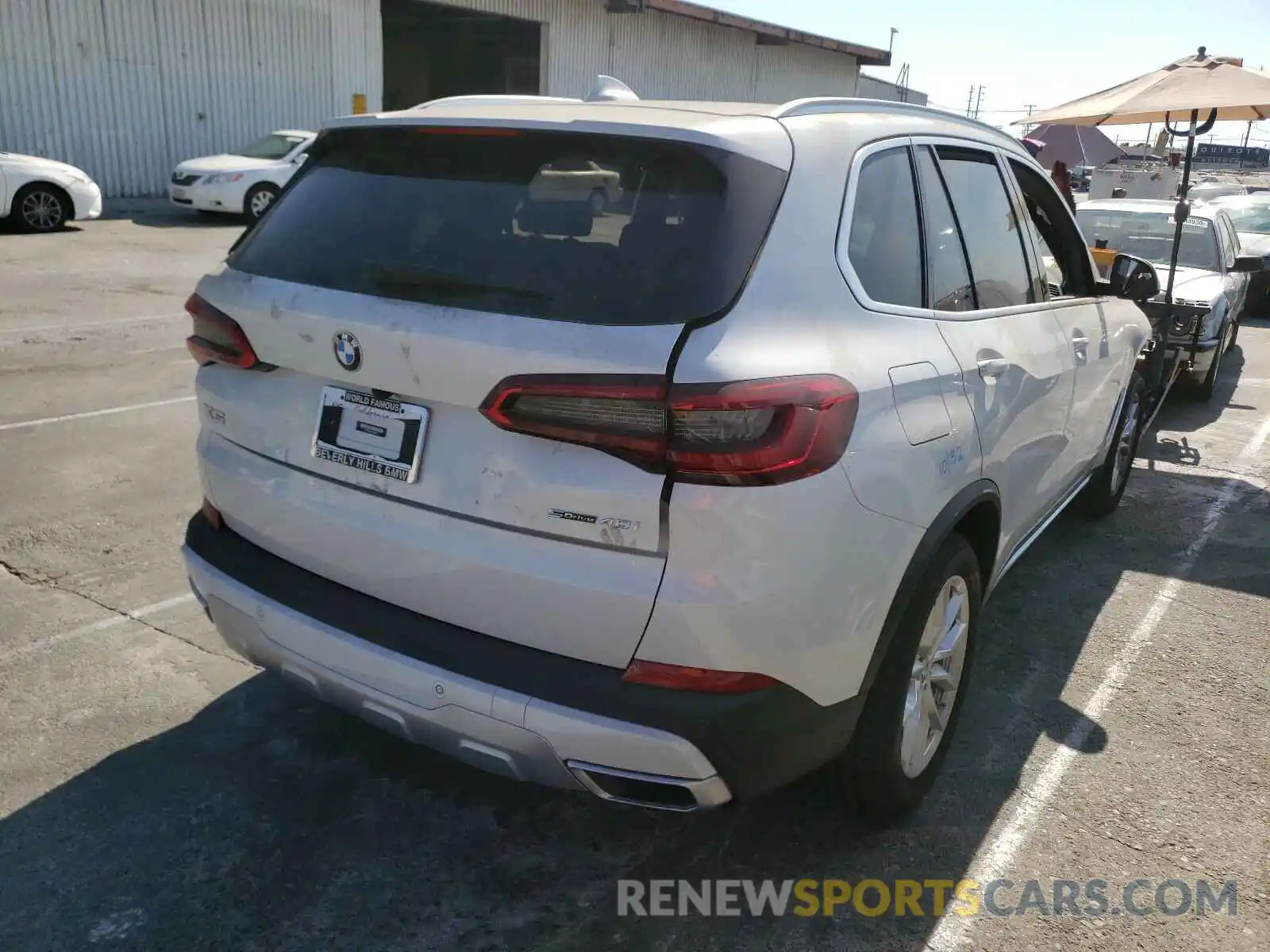 4 Photograph of a damaged car 5UXCR4C02L9B24584 BMW X5 SDRIVE 2020