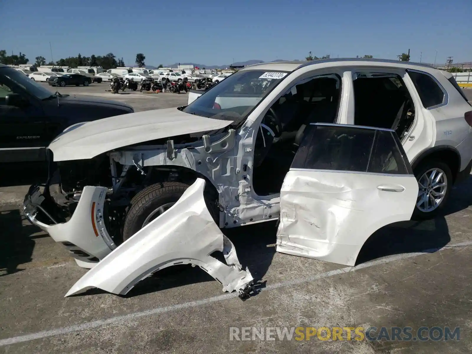 9 Photograph of a damaged car 5UXCR4C02L9B24584 BMW X5 SDRIVE 2020