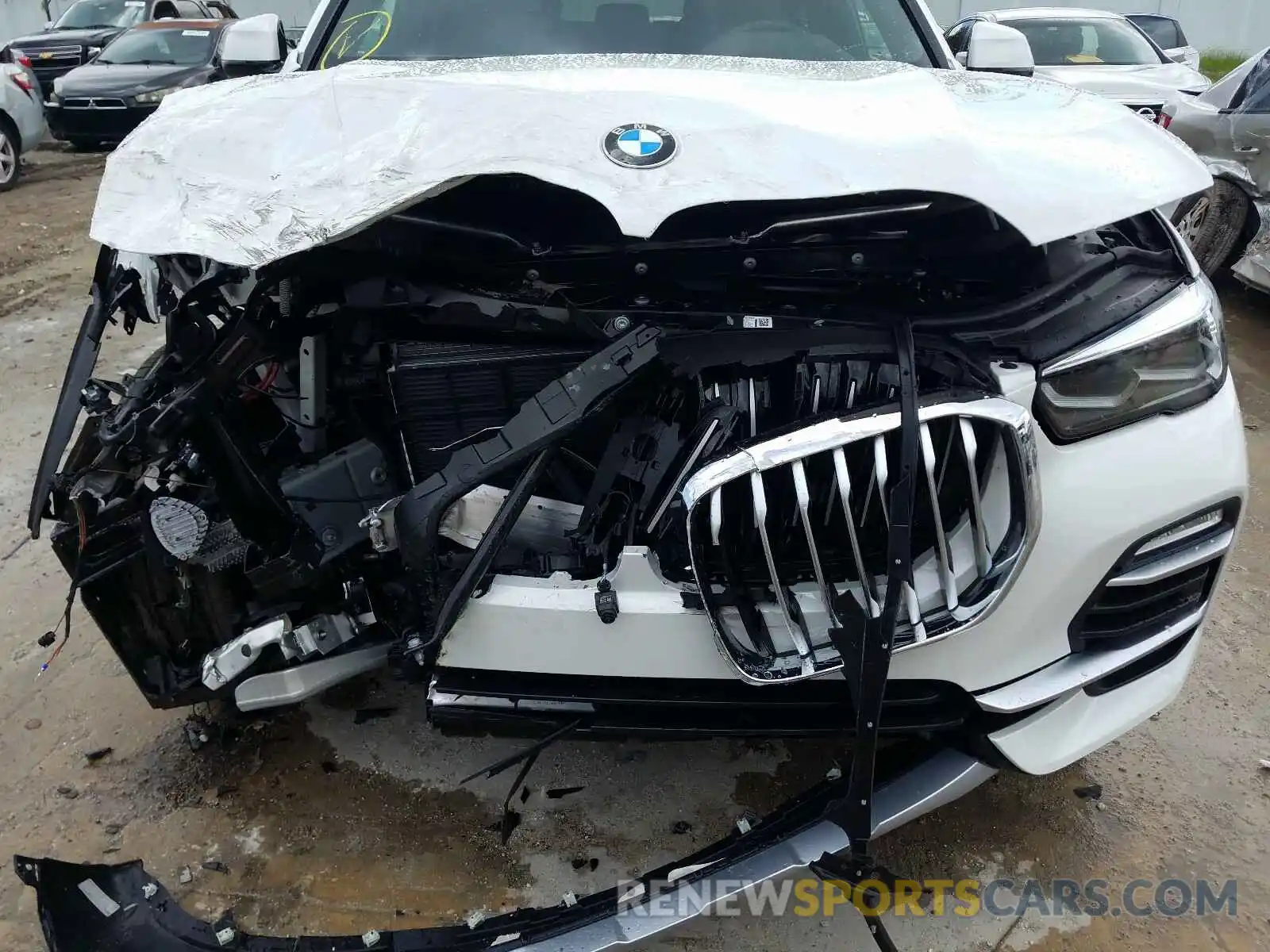 9 Photograph of a damaged car 5UXCR4C03L9C55250 BMW X5 SDRIVE 2020